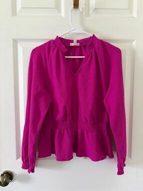 Riley & Rae Women’s Fuchsia Peplum Long-Sleeve Blouse